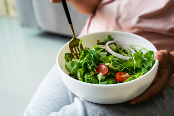 一张表看出你缺乏哪种维生素!9身体警讯你中了几项?