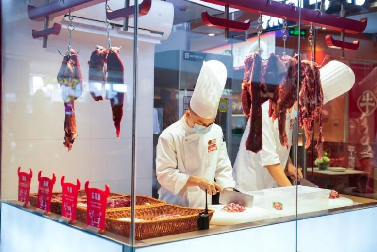 舌尖上的湖湘漫游,深圳三家湘菜店藏着地道鲜辣